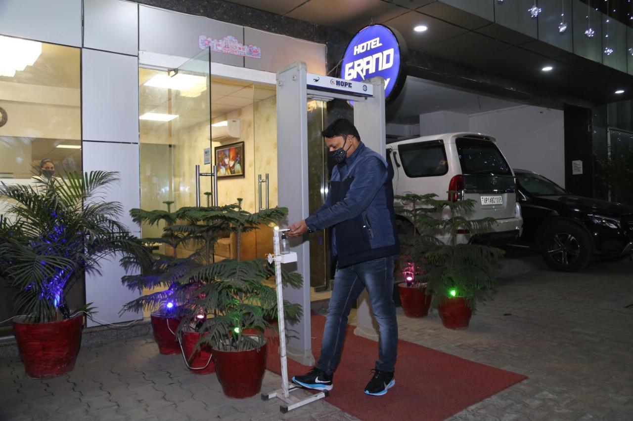 Hotel Grand Regency By Jmd Group Near Delhi Igi Airport Új-Delhi Kültér fotó