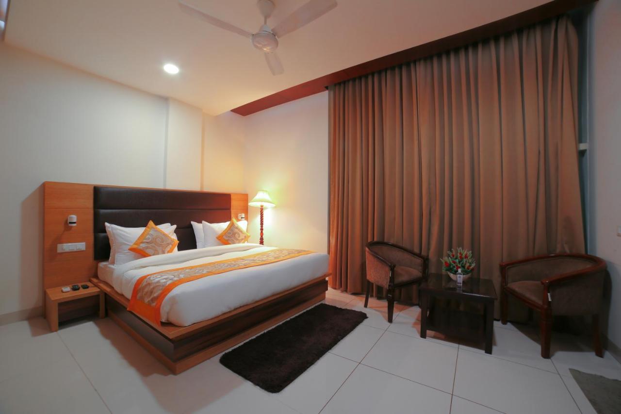Hotel Grand Regency By Jmd Group Near Delhi Igi Airport Új-Delhi Kültér fotó